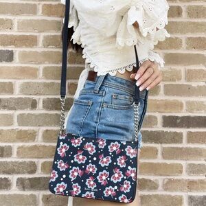 NWT Kate Spade Leather Eva Seaside Blooms Chain Crossbody Bag Navy Multi